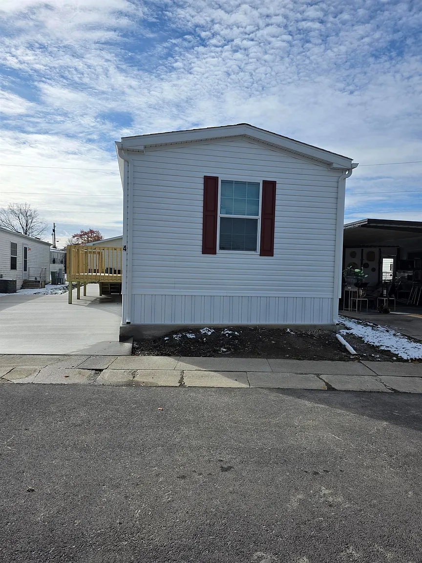 Mansion 4 Clinton Manufactured Home Resort Plan, Clinton Manufactured Home Resort photo 1