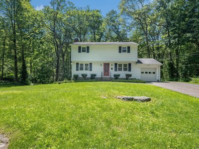 32 Nutmeg Lane, Madison, CT, 06443
