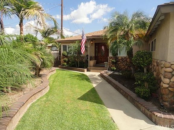 5th image of 16719 E Queenside Dr