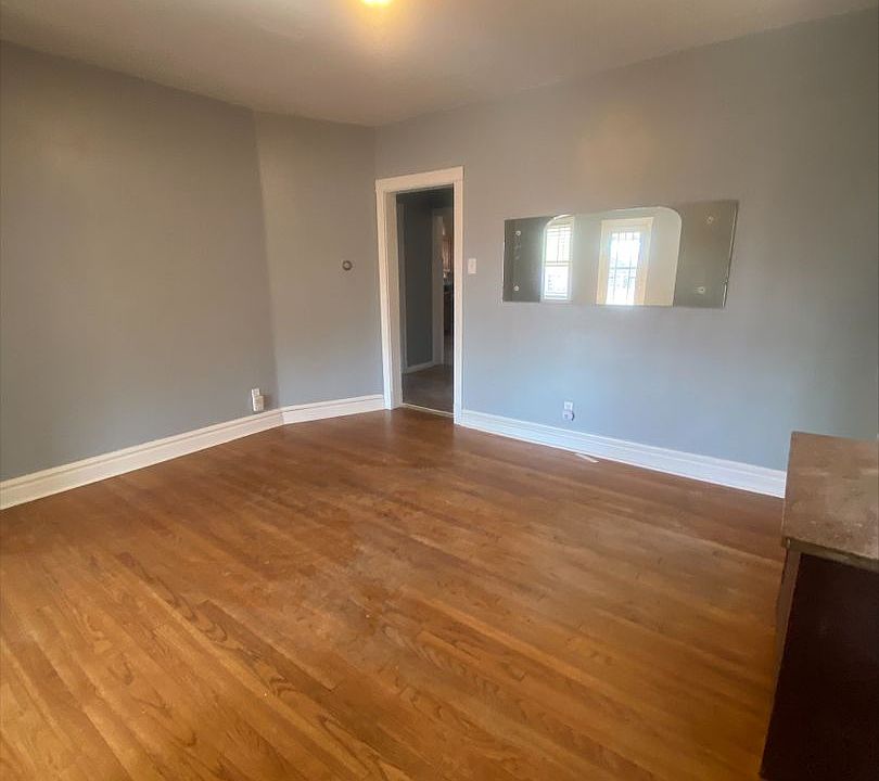 1st image of 3651 Winnebago St #B