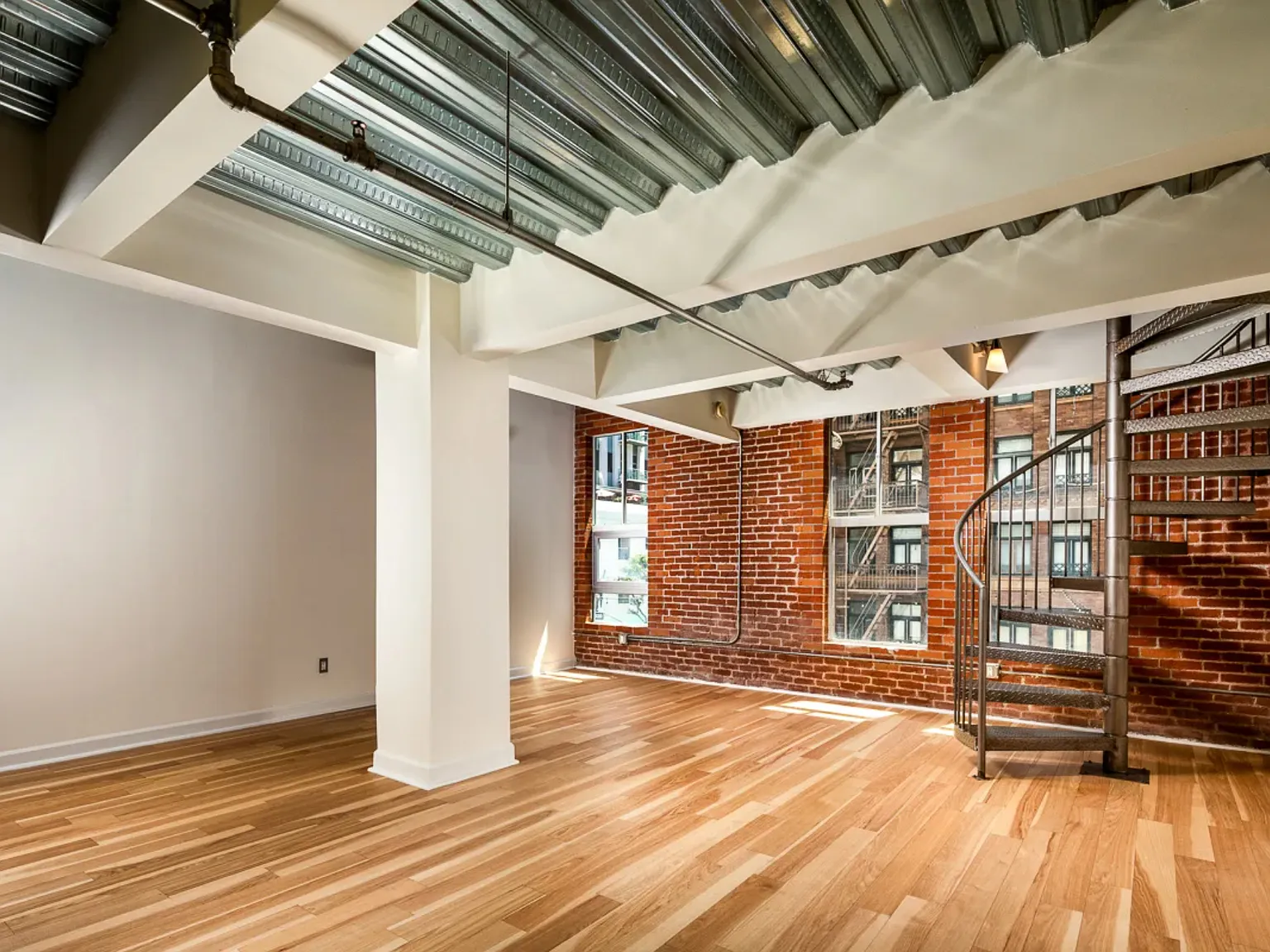 Randolph Lofts — Photo 4