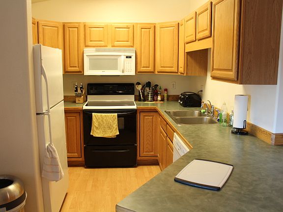 5th image of 709 24th Ave