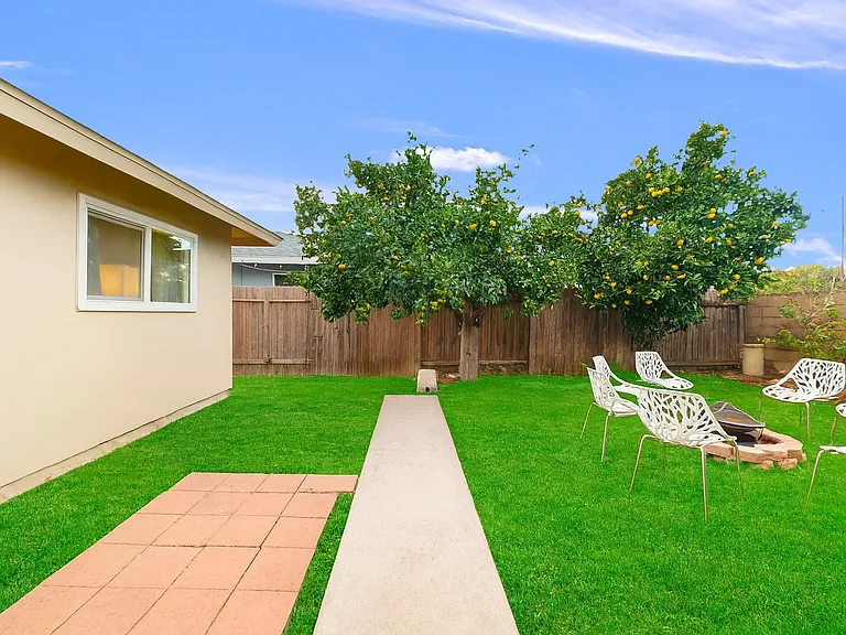 6631 Walton Dr #B — Photo 14