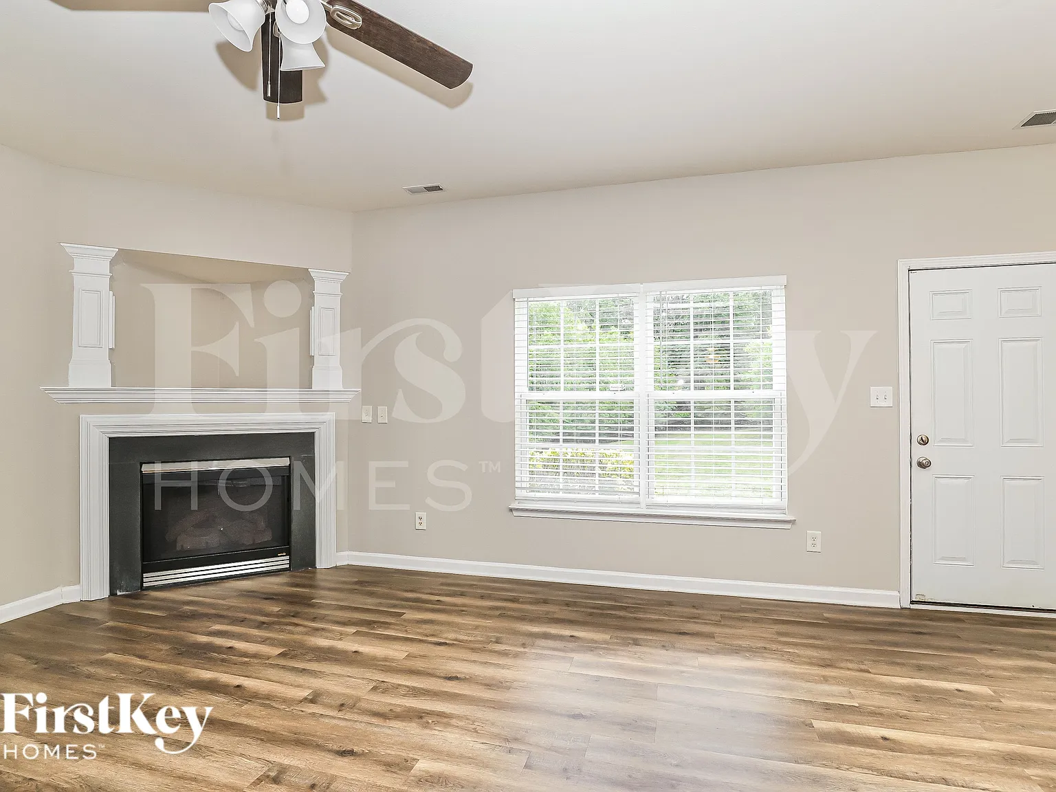 3 bed, 2.5 bath, 2138 sqft, $1,775 — Photo 4