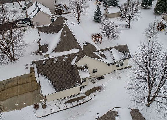 2nd image of 17147 Fairmeadow Way