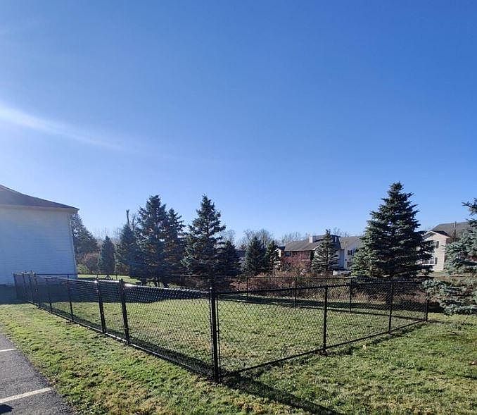 Suburban Park Apartments 100 Suburban Park Dr Manlius NY Zillow