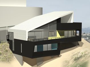 8551 W Cole Crest Dr, Los Angeles, CA 90046