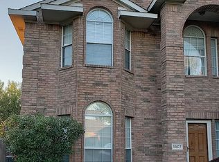 1807 Country Walk Ln, Wylie, TX 75098