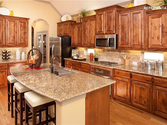 5th image of 14745 Oriental Dr