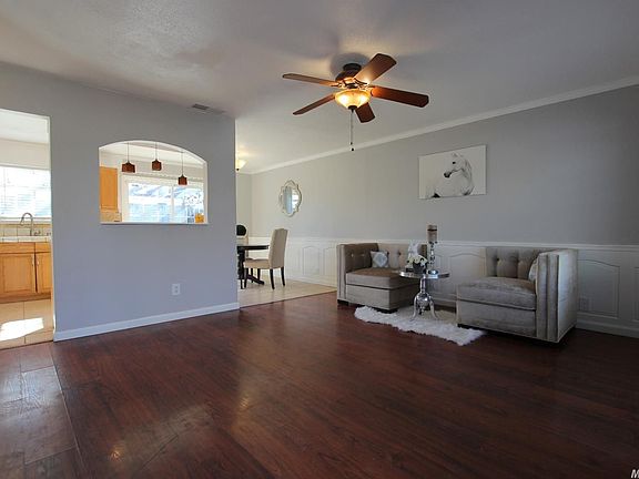 3rd image of 4916 Kingbird Way