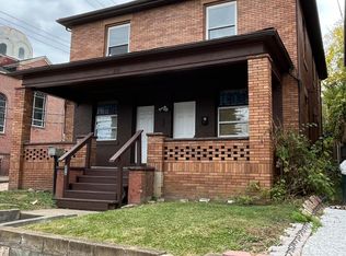 256 Maplewood Ave #B, Ambridge, PA 15003
