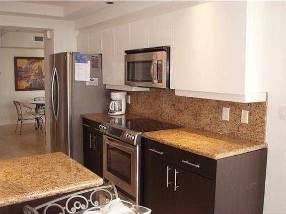 2nd image of 2000 Island Blvd APT 1105