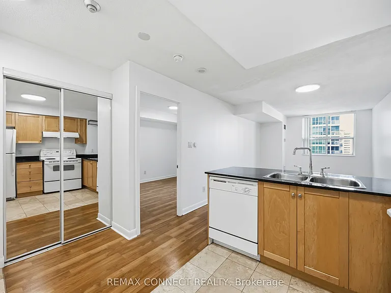 313 Richmond St E #1254 — Photo 16