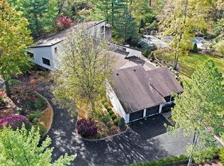 20 Exeter Ln, Morristown, NJ 07960