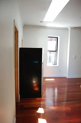 Rented by Aryeh Realty | media 15