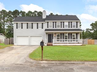 200 Shadwell Dr, Jacksonville, NC 28540