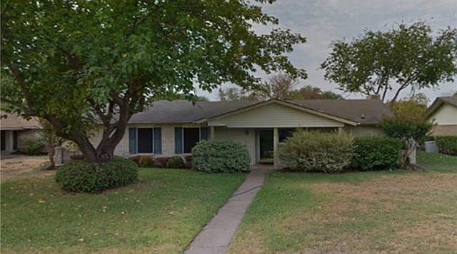 1st image of 3301 Woodside Dr