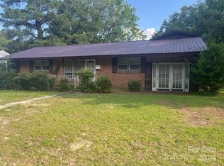 1508 E Washington St, Rockingham, NC 28379