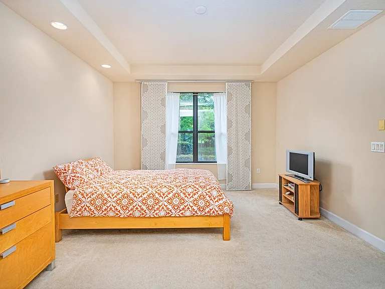 787 Cobblestone Way — Photo 14