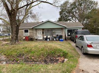 3201 McCrarey Dr, Houston, TX 77088