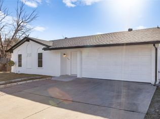 204 Pebblebrook St, Arlington, TX