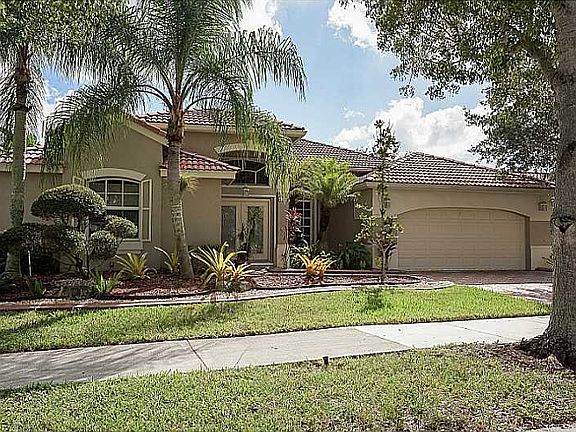 5th image of 656 Verona Pl