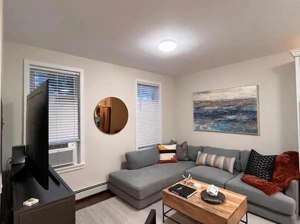 (undisclosed Address), Yonkers, NY 10701