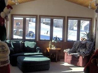 307 Heidi Ct, New Glarus, WI 53574