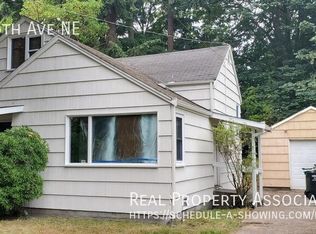 13733 26th Ave NE, Seattle, WA 98125