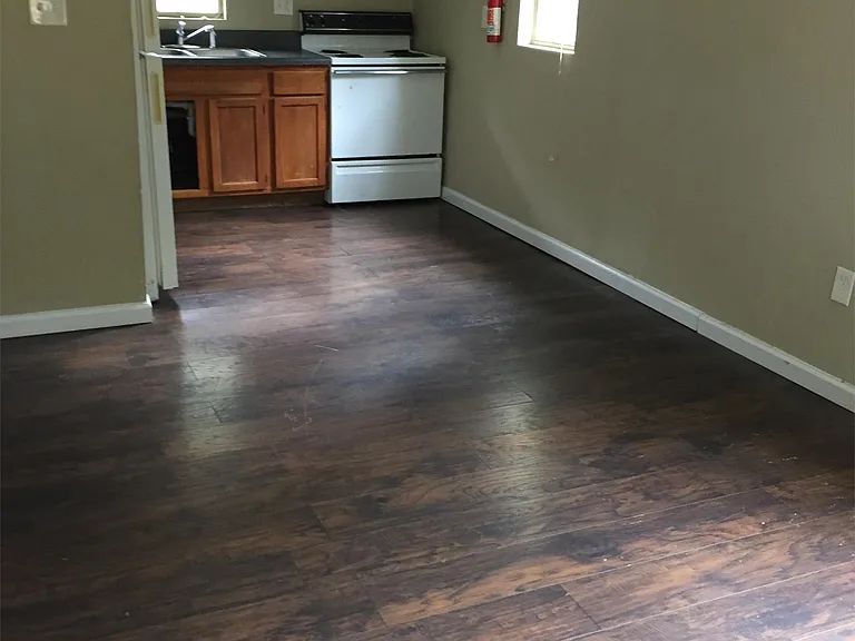 608 Lester Rd — Photo 4