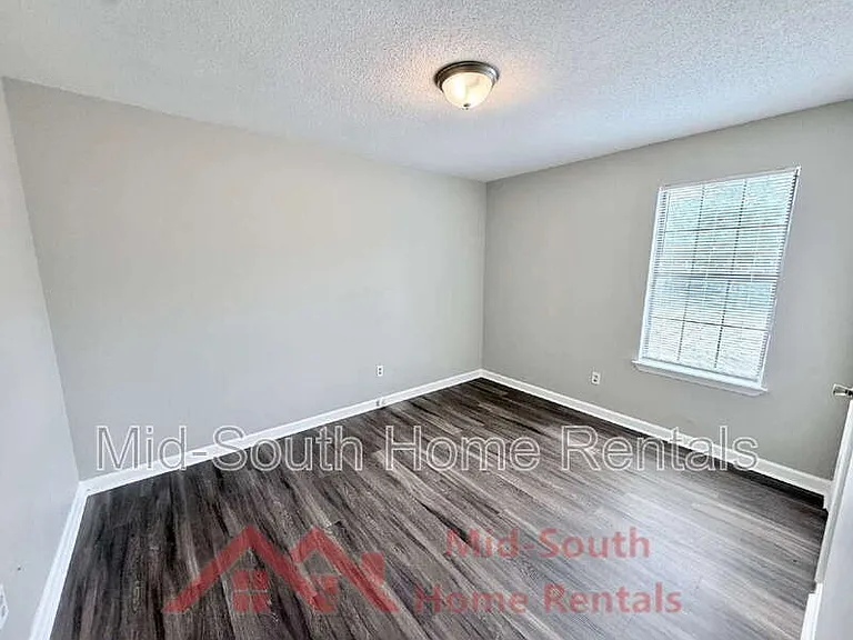 2587 Wellons Ave — Photo 13