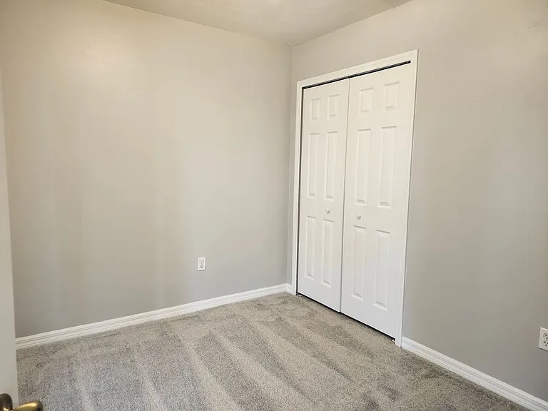 621 SW 47th Ter #204 — Photo 6