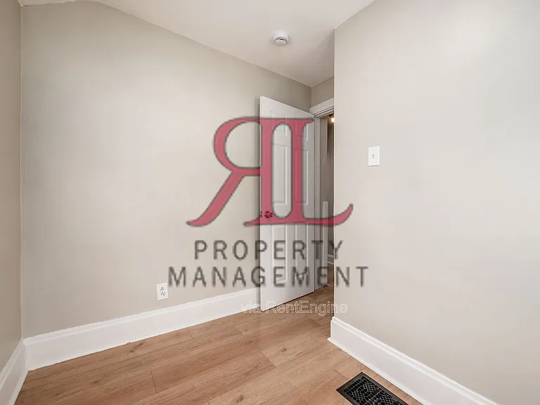 439 Eldridge Ave #439 — Photo 41