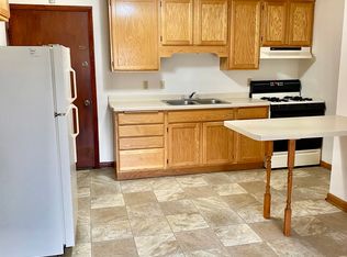 715 Rice St #16, Horicon, WI 53032