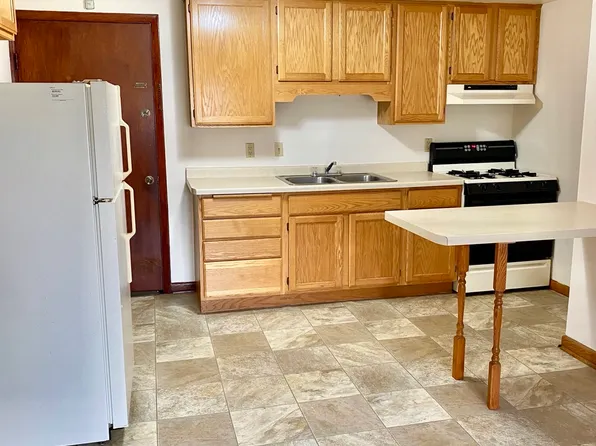 715 Rice St, Horicon, WI