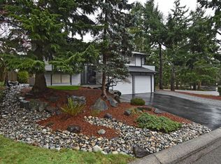 428 NE 190th Pl, Shoreline, WA 98155