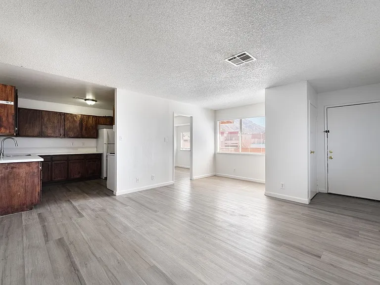 6982 Hopkins Dr #C — Photo 1
