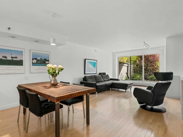 1732 W 9a St SW #107, Calgary, AB T2T 3E6