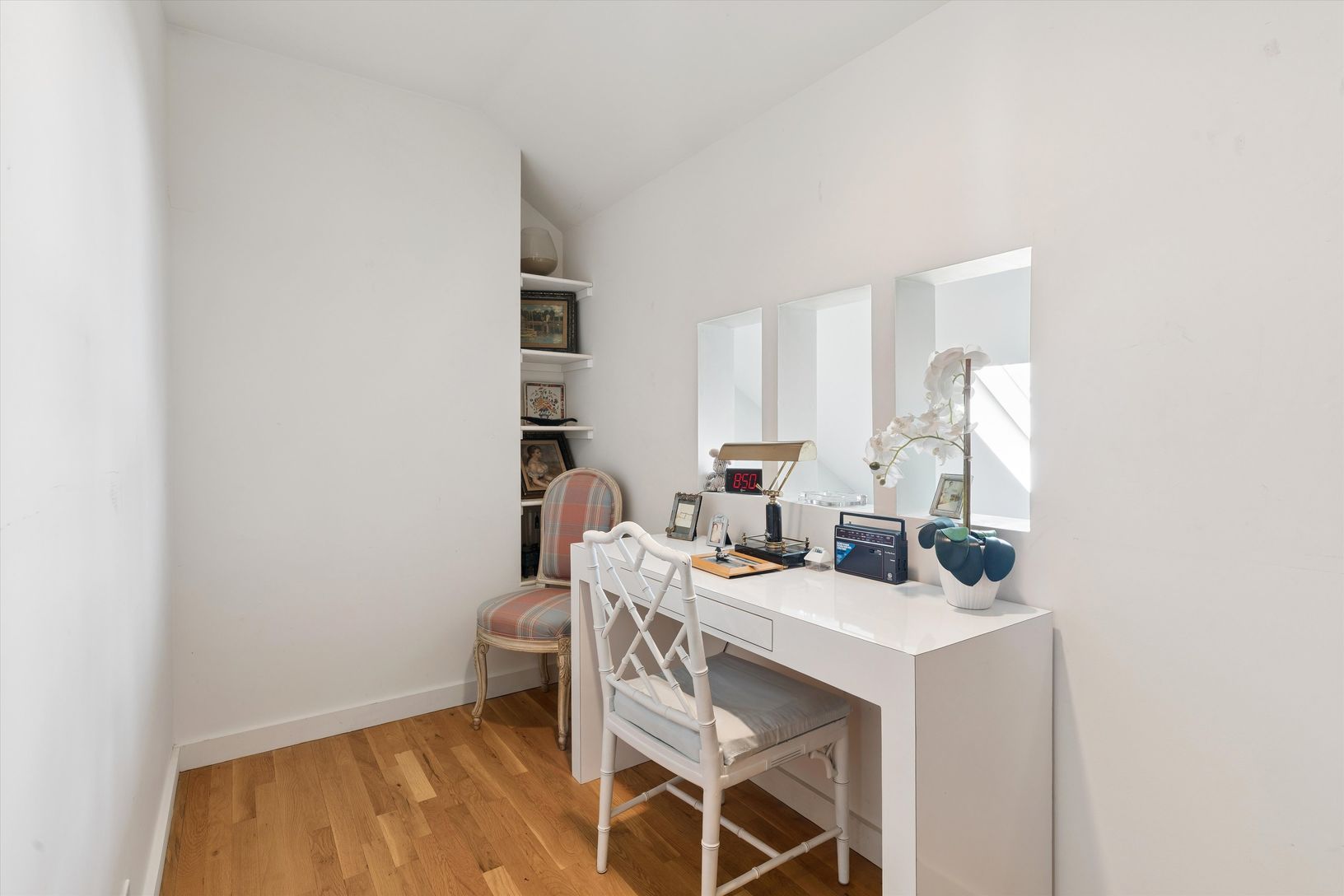  2nd Floor Office