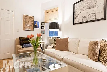 Rented by Mdrn Residential