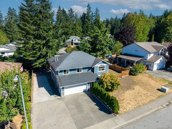 1217 McKinley Rd, Ladysmith, BC V9G 1P9