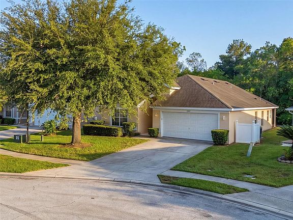 2nd image of 3179 STONEHURST CIRCLE