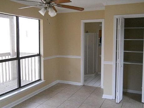 3rd image of 624 Green Valley Dr SE