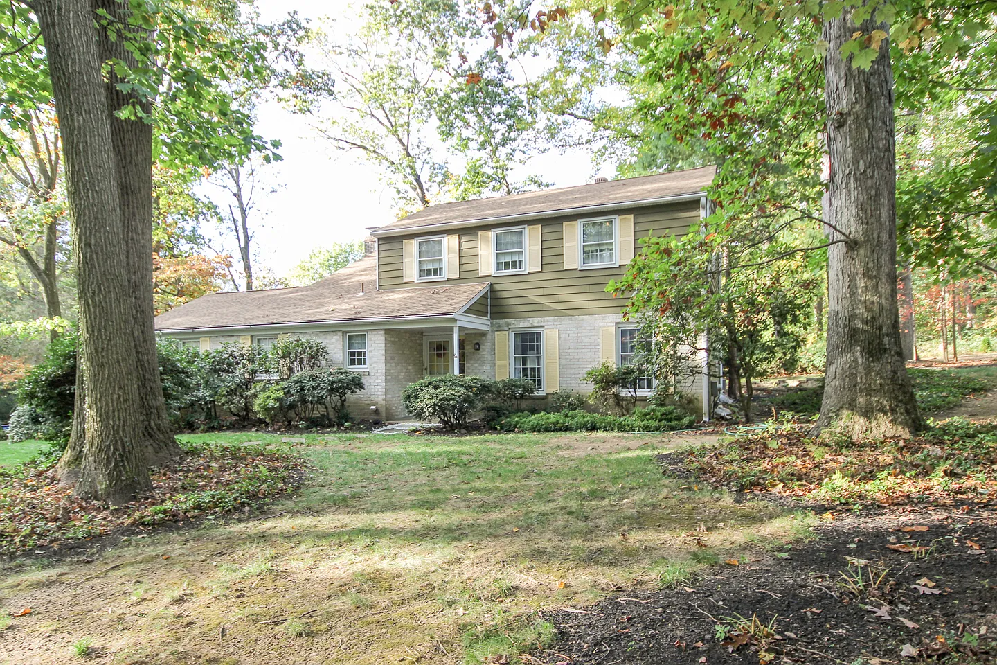 125 Hidden Hills Rd photo 1