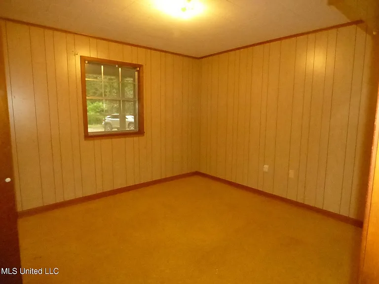 2018 Stewart Ln — Photo 6