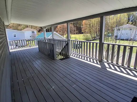2nd image of 464 Main St #2