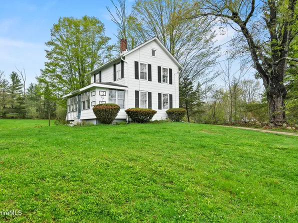 83 Robinson Rd, Hinsdale, MA 01235