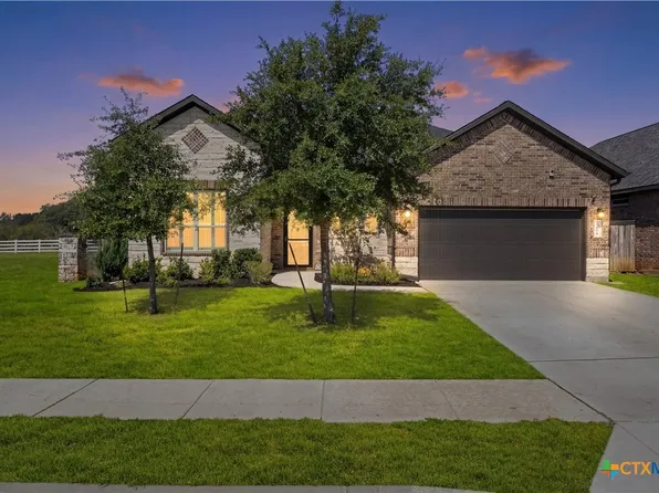 604 Academy Oaks Dr, San Marcos, TX 78666