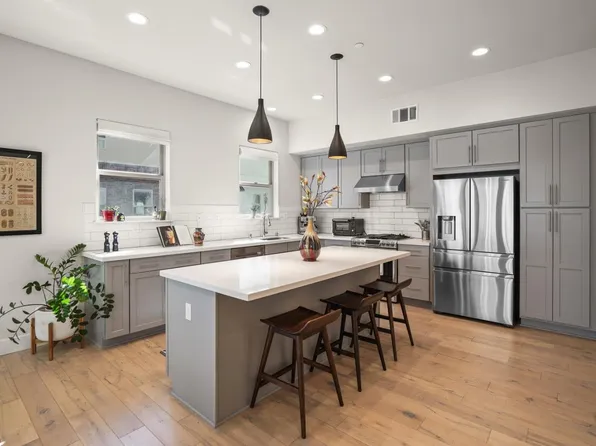 1726 Hazelnut Ln, Milpitas, CA 95035