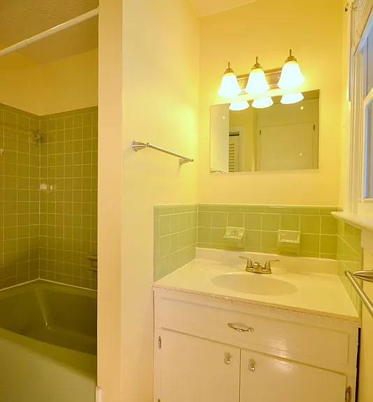 17 Laurel Park Dr — Photo 13